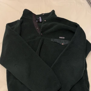 Patagonia jacka  - Fin jacka från Patagonia. Fint skick kan byta❤️ betalning sker via Swish 