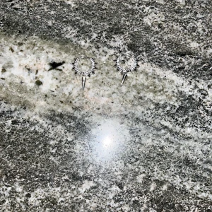 Syster P äkta silver örhängen  - Säljer/byter Suster P örhängen. Helt nya inte ens testade❤️ Köpta för 1 200 betalning sker via Swish 