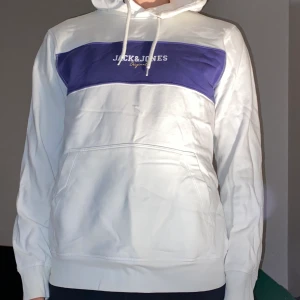 Vit Hoodie  - Jack and Jones Hoodie Str L passar Medium