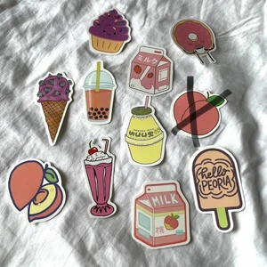 Klistermärken  - Säljs som ett paket ✨