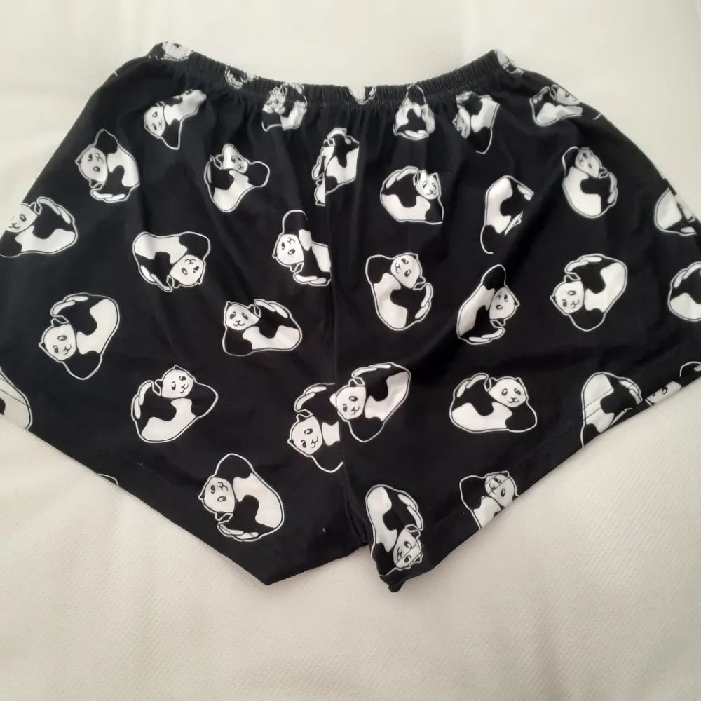 Black panda short -Size M 💫Dont be hesitant to message for any questions about the product (Only in English) 💫. Shorts.