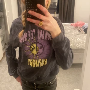 Hoodie💓 - Jättefin hoodie från hm💓säljer pågrund av att den inte används längre💓