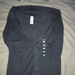 JC tröja helt ny  - JC tröja helt ny 