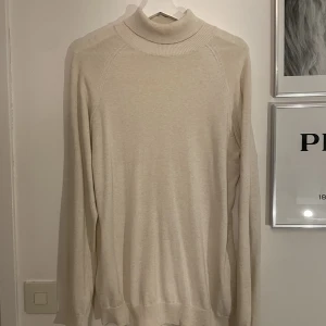 Selected / Homme Polotröja - Selected / Homme Polotröja i storlek S! Väldigt skön och i bra skick!