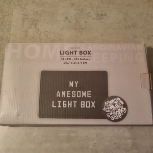 Light box - Ljusplatta med bokstäver Helt oanvänd
