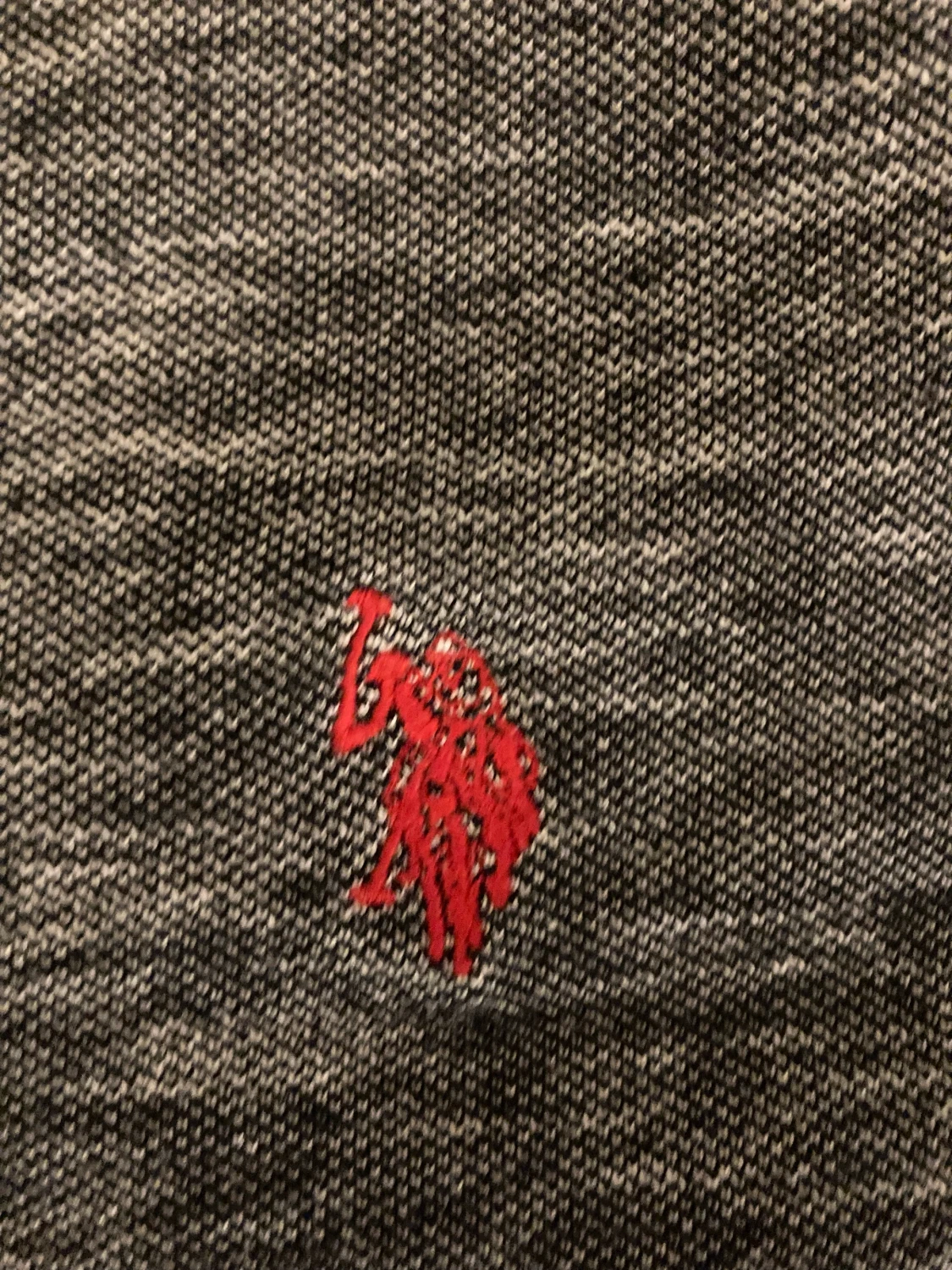 U.S polo assn piké grå med röd logga - 90