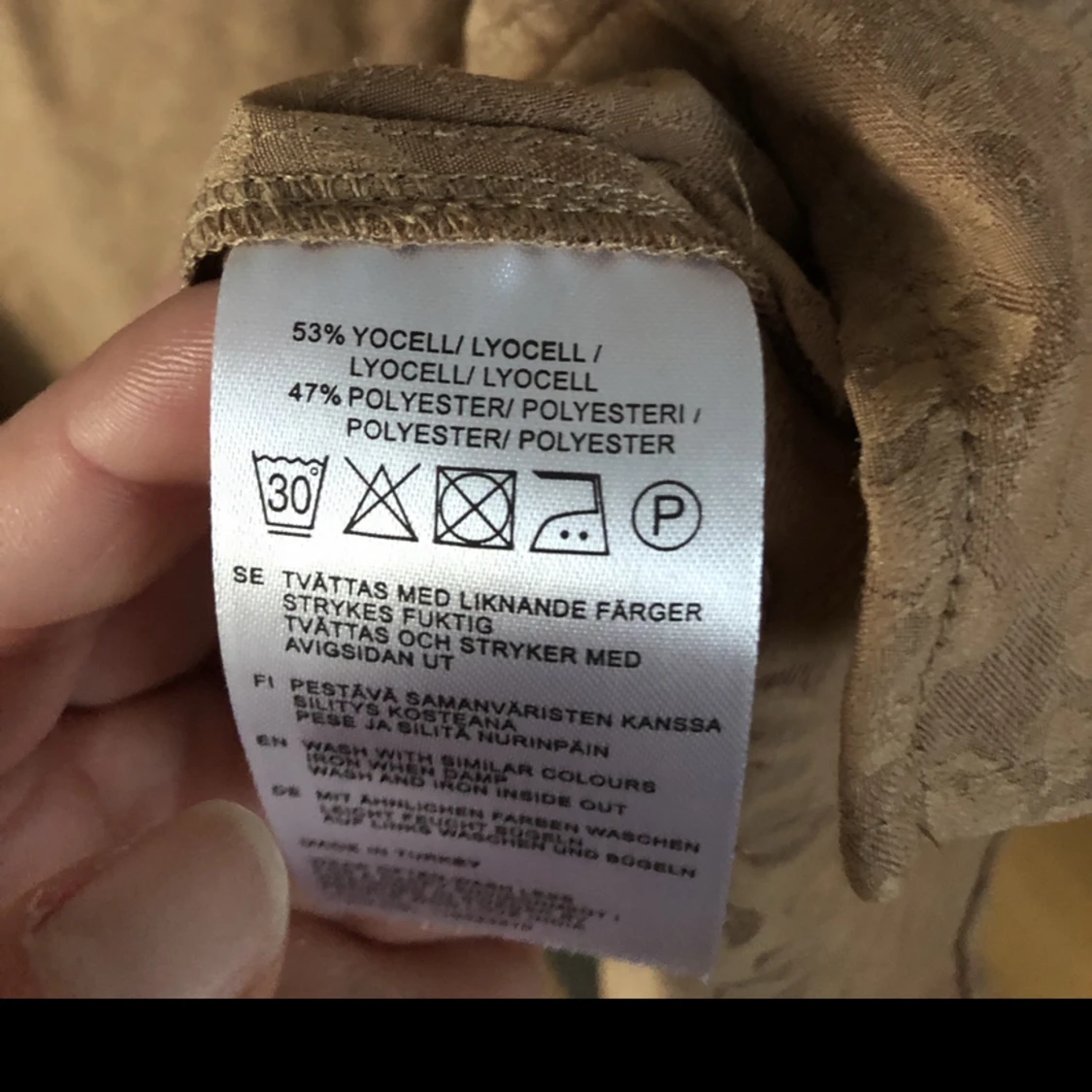 Blusen i finaste färgen NÅGONSIN! - 91