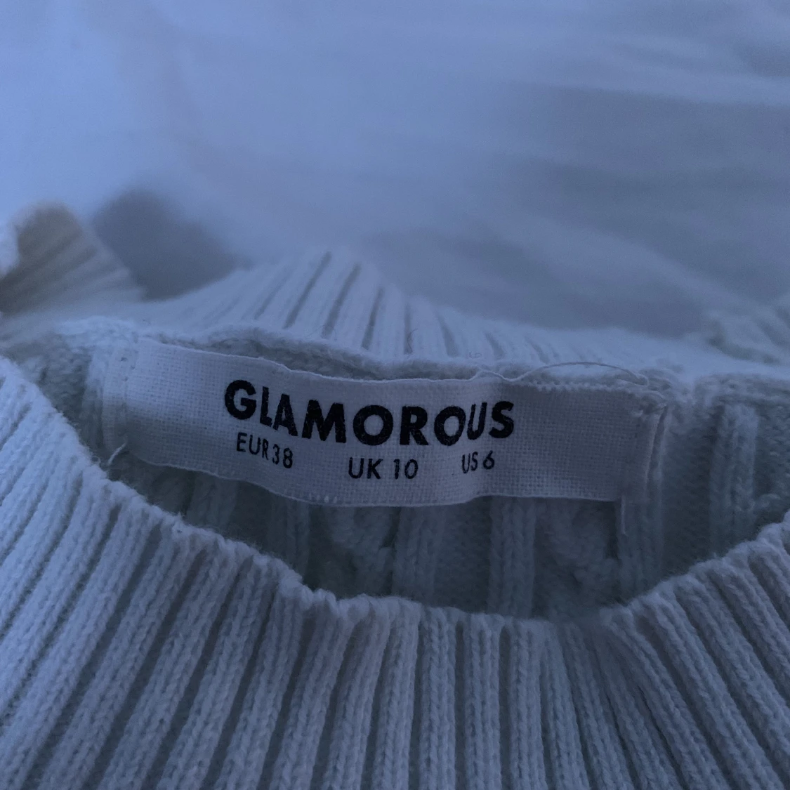 Bikbok croppad topp - 90