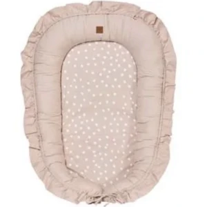 Babynest  - Säljer ett babynest 