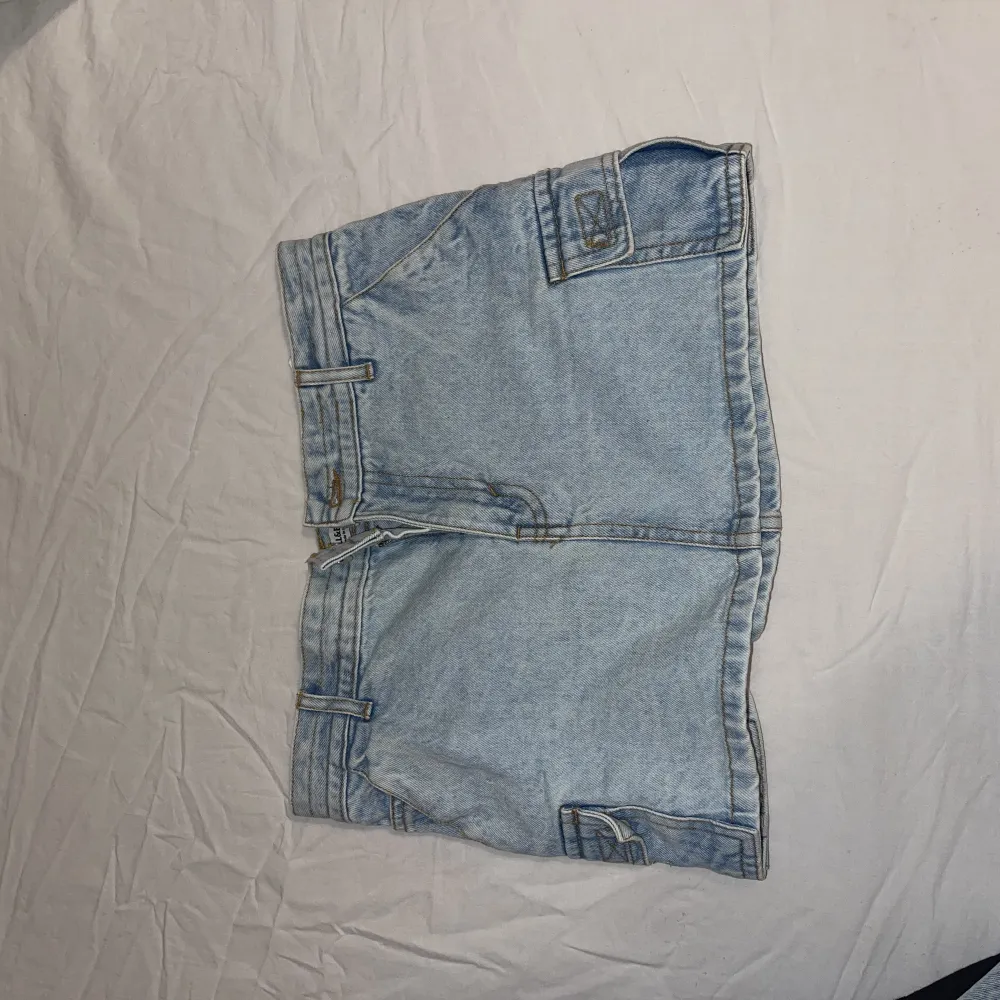 Jeans kjol . Kjolar.