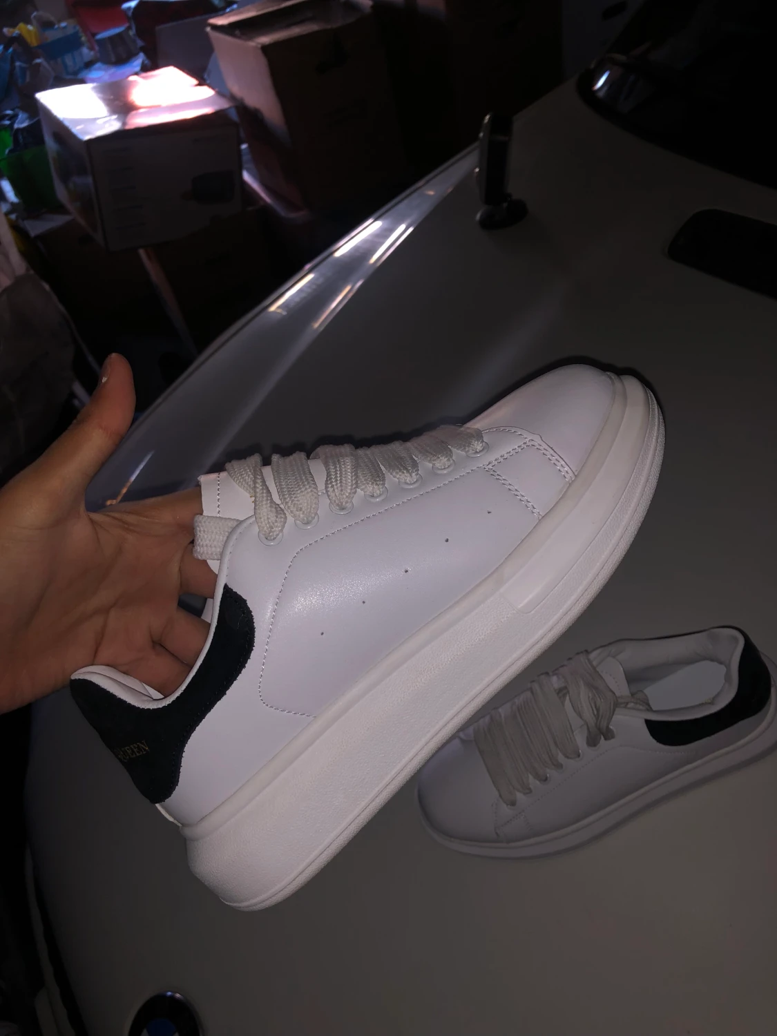 Alxander McQueen  - 90