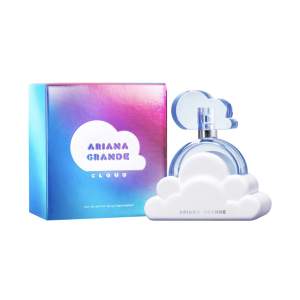 Helt ny Ariana Grande parfym i cloud som bara är använd 2 gånger, så full💙 Såå god och söt doft! Säljer då jag har så mycke andra parfymer jag behöver använda. Nypris: 420 kr. Säljer för 250 💙