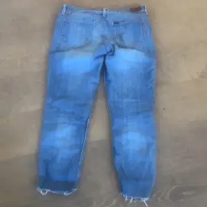 Lee Jeans jätte snygga i fint skick Strl 31 Lågmidjade