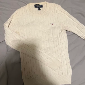 GANT tröja - Väldigt fin tröja i gott skick. Använd få gånger.