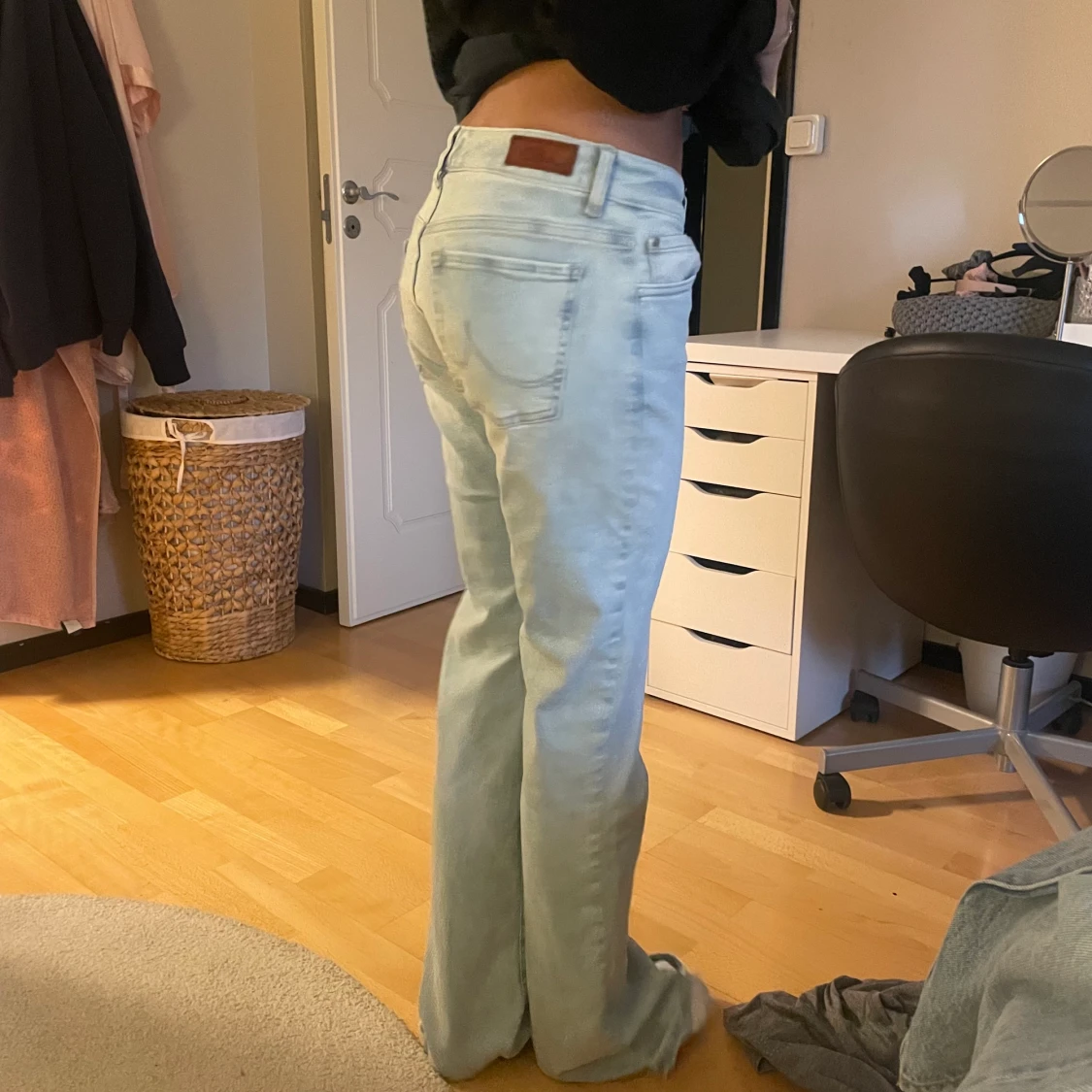 Lågmidjade jens - 91