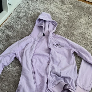 Peakperformance zip-hoodie - Jättefin, köpt för 600