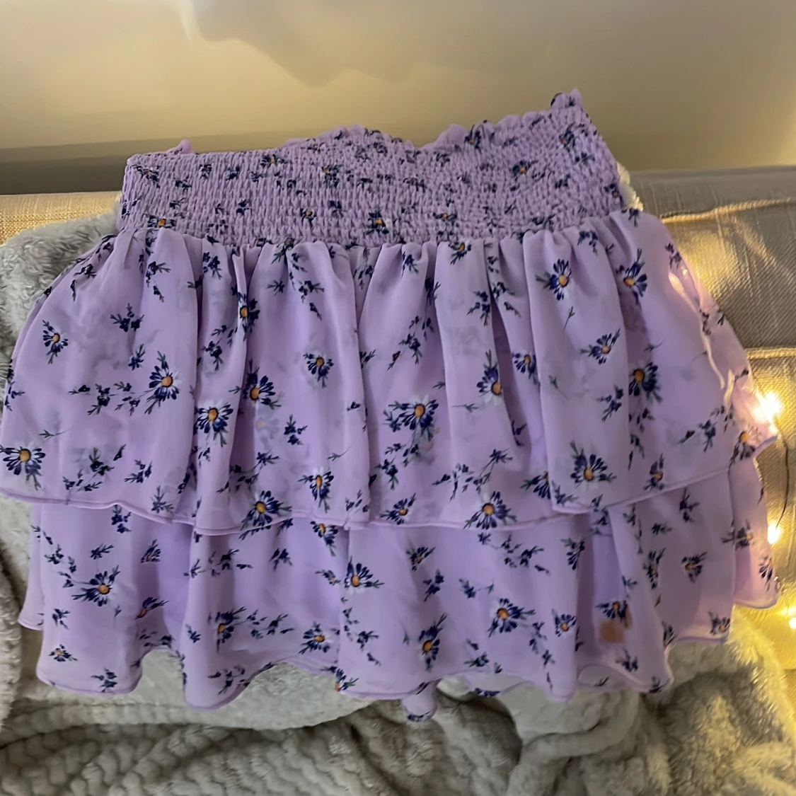 2 tröjor och 1 tjol💕 - 90