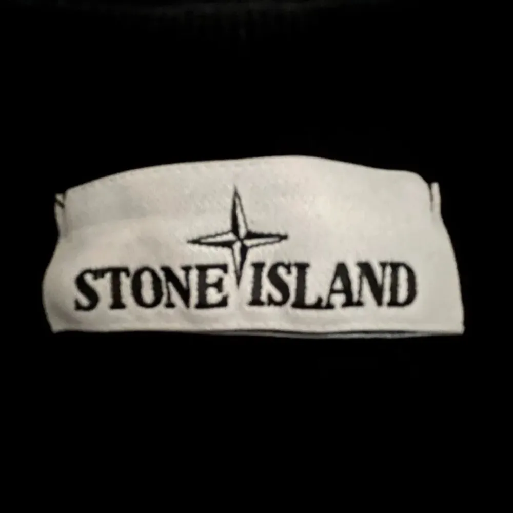 Stone island storlek s. Tröjor & Koftor.