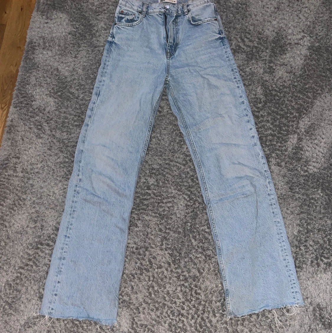 Zara jeans