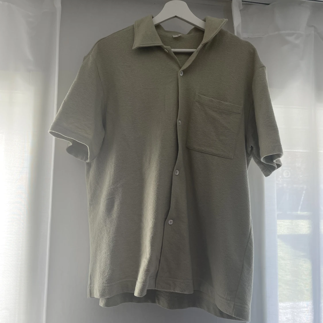 Frottéskjorta från Arket, storlek S