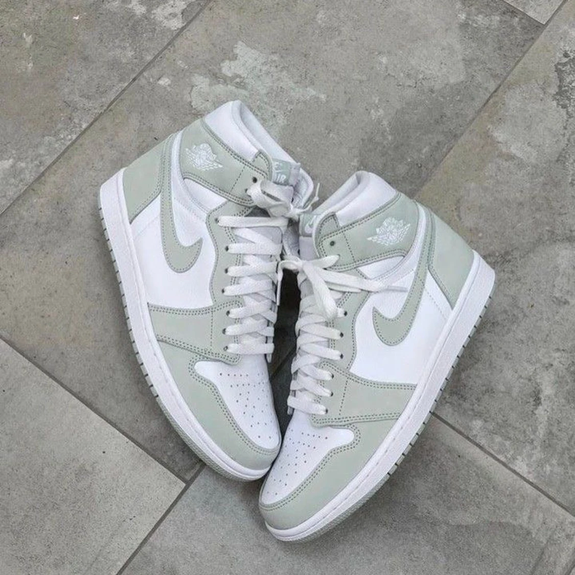 Jordan sage green  - 2