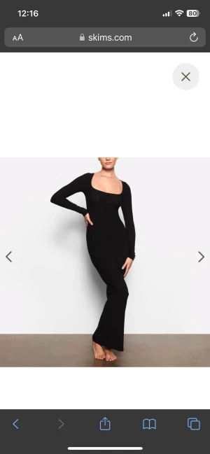 Svart skims klänning - Helt ny, oanvänd💕  Köpt för 995kr