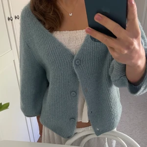 Blå kofta från Nakd - Säljer denna blå kofta från Nakd i storlek S💕