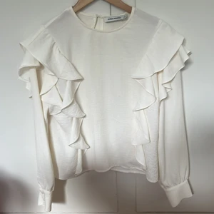 Blus Carin Wester  - Blus Carin Wester i fint skick! Storlek 36! Kan posta mot betalad frakt eller mötas i Stockholm 