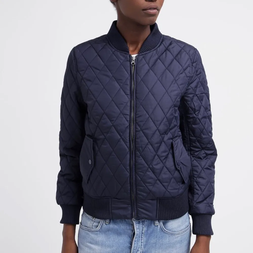 Säljer den här fina jackan ifrån Urban outfitters💖 knappt använd och super fin!. Jackor.