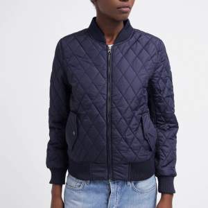 Säljer den här fina jackan ifrån Urban outfitters💖 knappt använd och super fin!