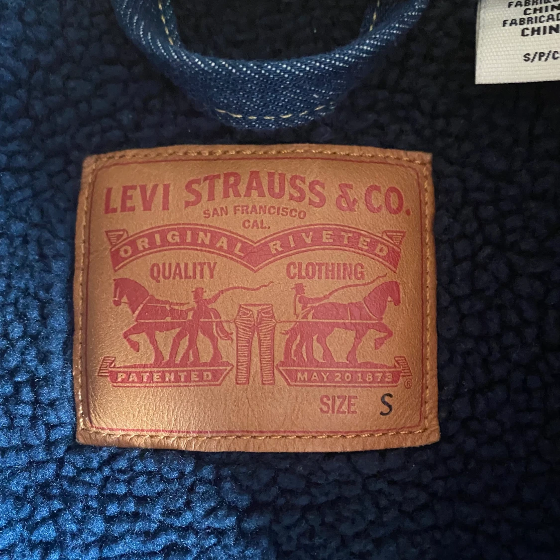 Levis jeansjacka - Stl: S - 90