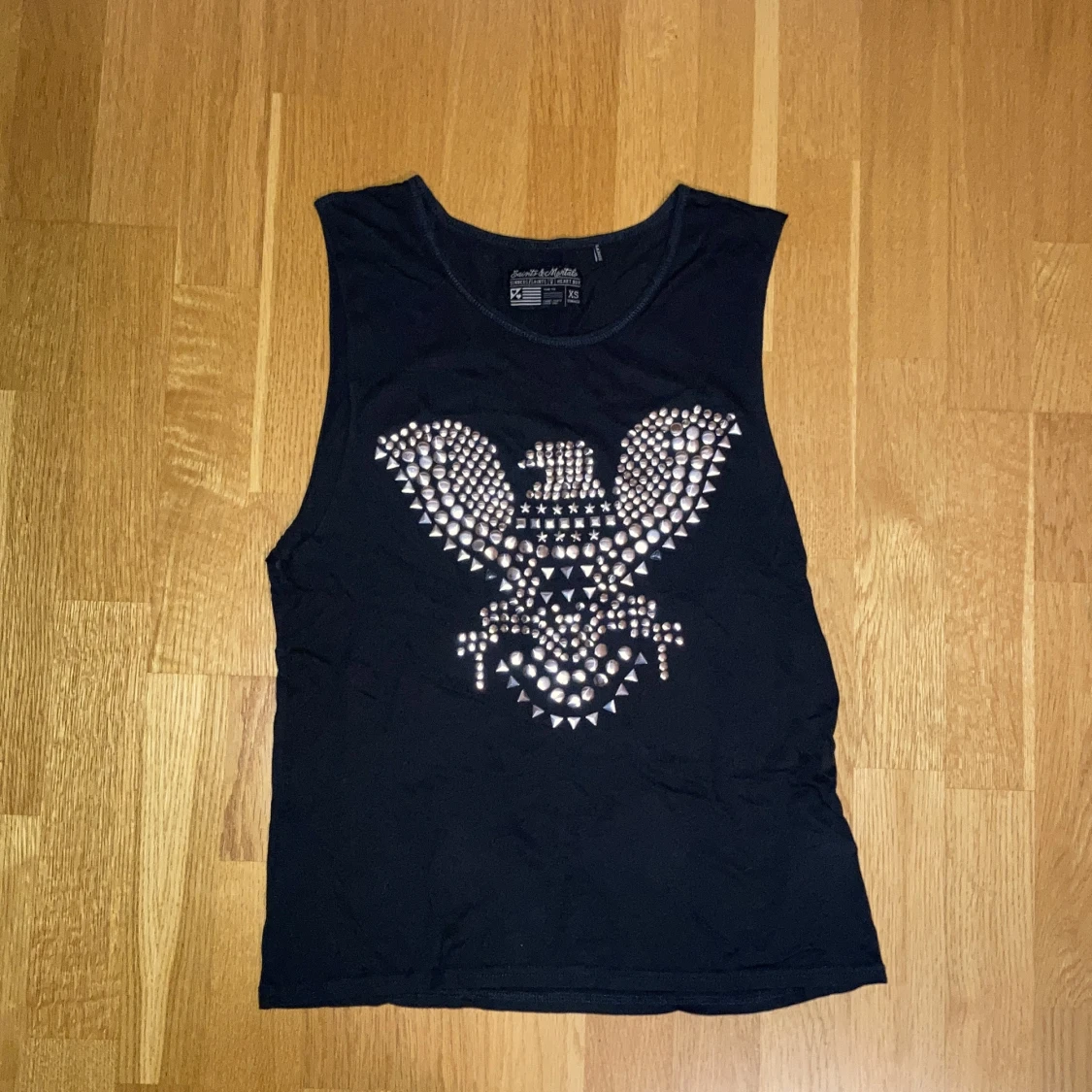 saints & mortals linne