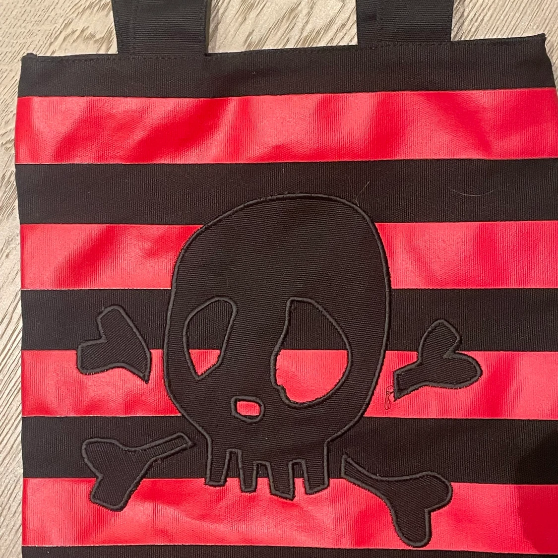 Randig döskalle tygväska - 90