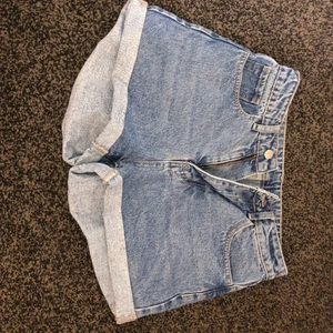 Shein shorts  - Shorts 