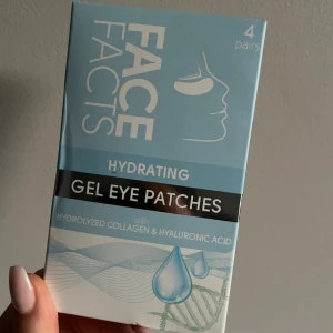 Kylande ögonpatches - Fuktgivande ögon patches, fantastiska att lägga i kylskåpet och sätta på morgonen. Minskar svullnad och mörka ringar ⭐️ (obs ligger i obrutna förpackningar)