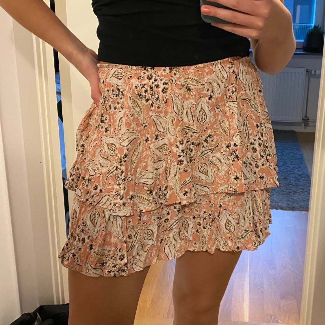 Mönstrad volangkjol - 91