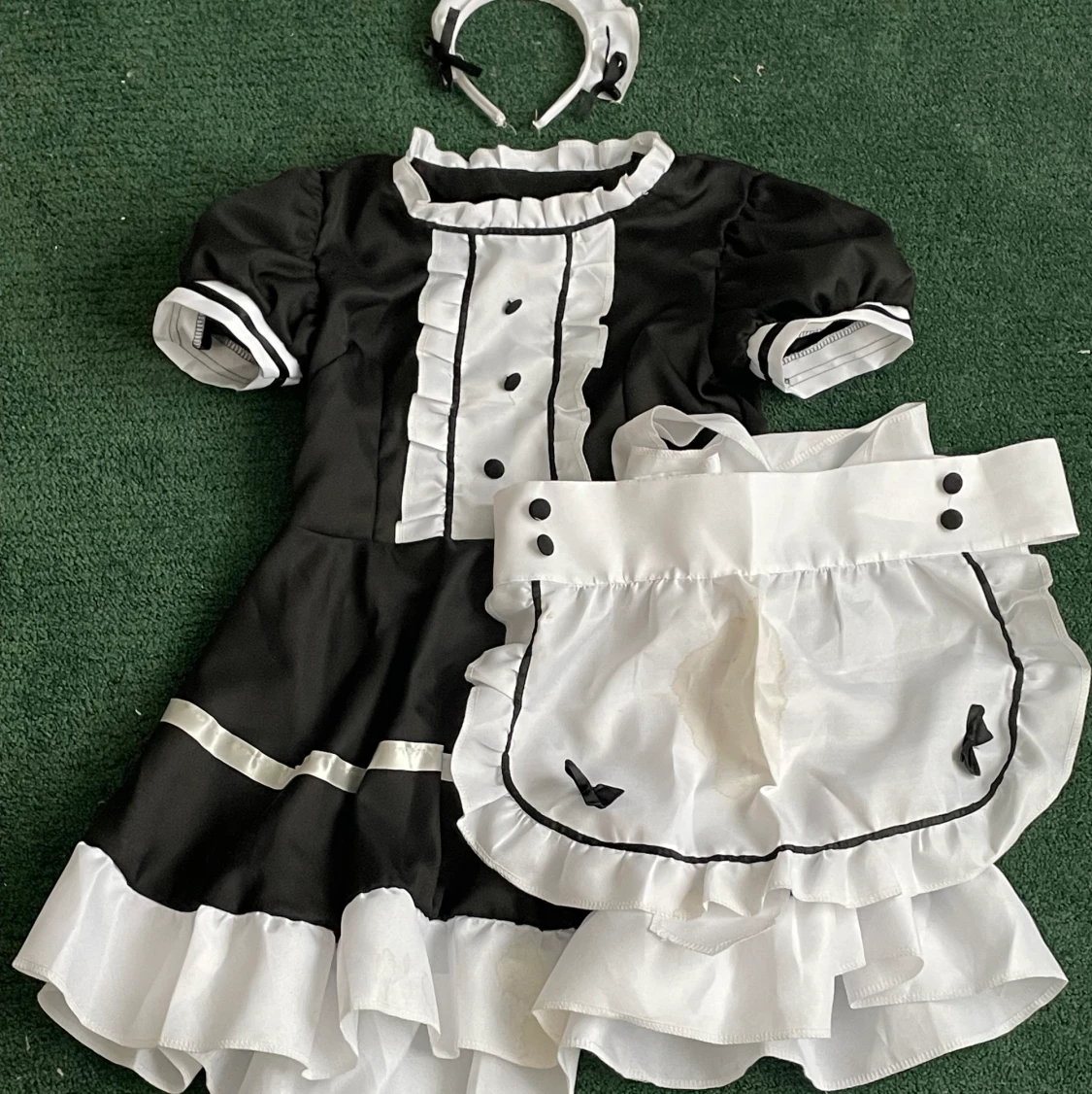 maid dress