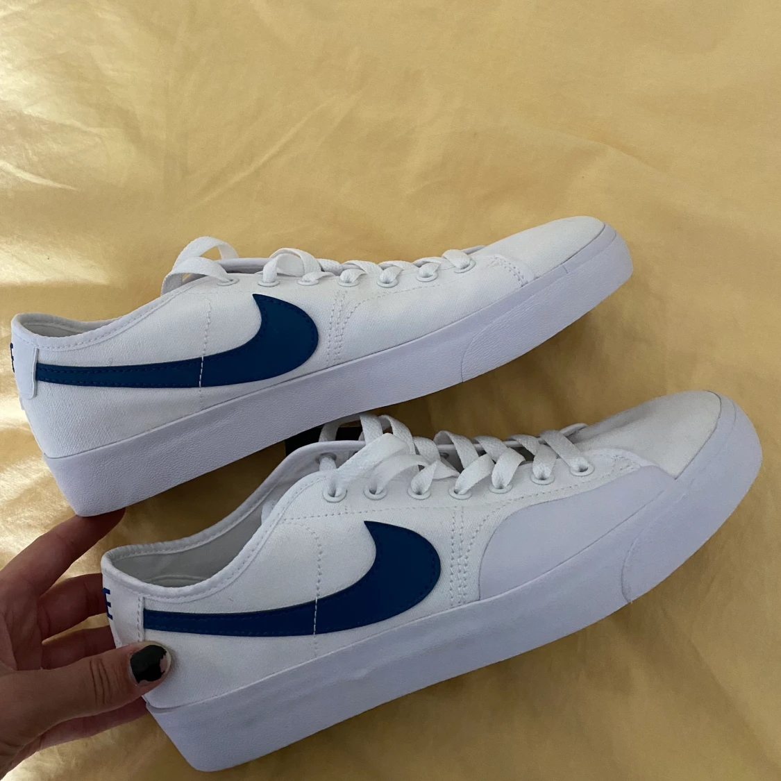 Nike sneakers - 91
