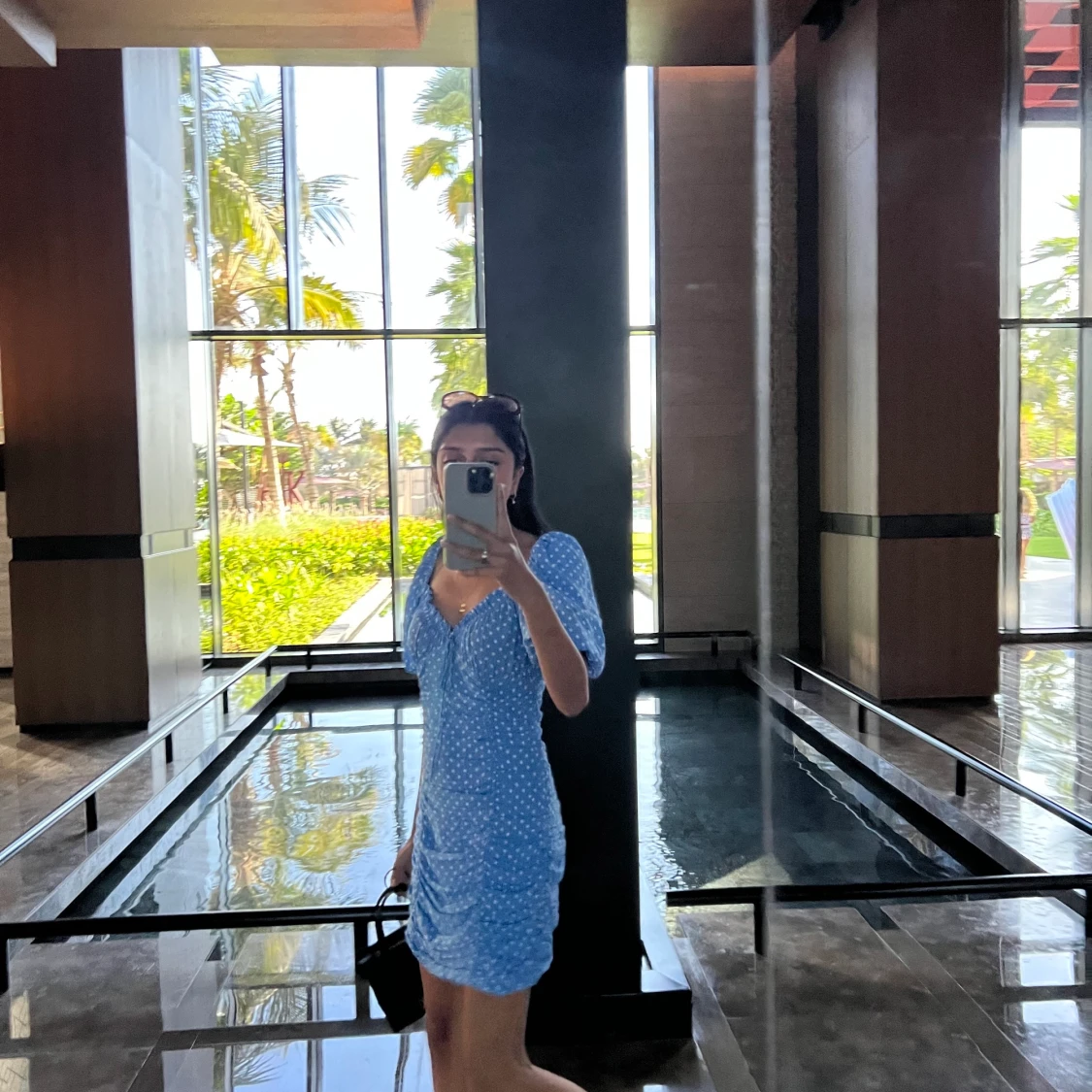 prickig klänning  - 90