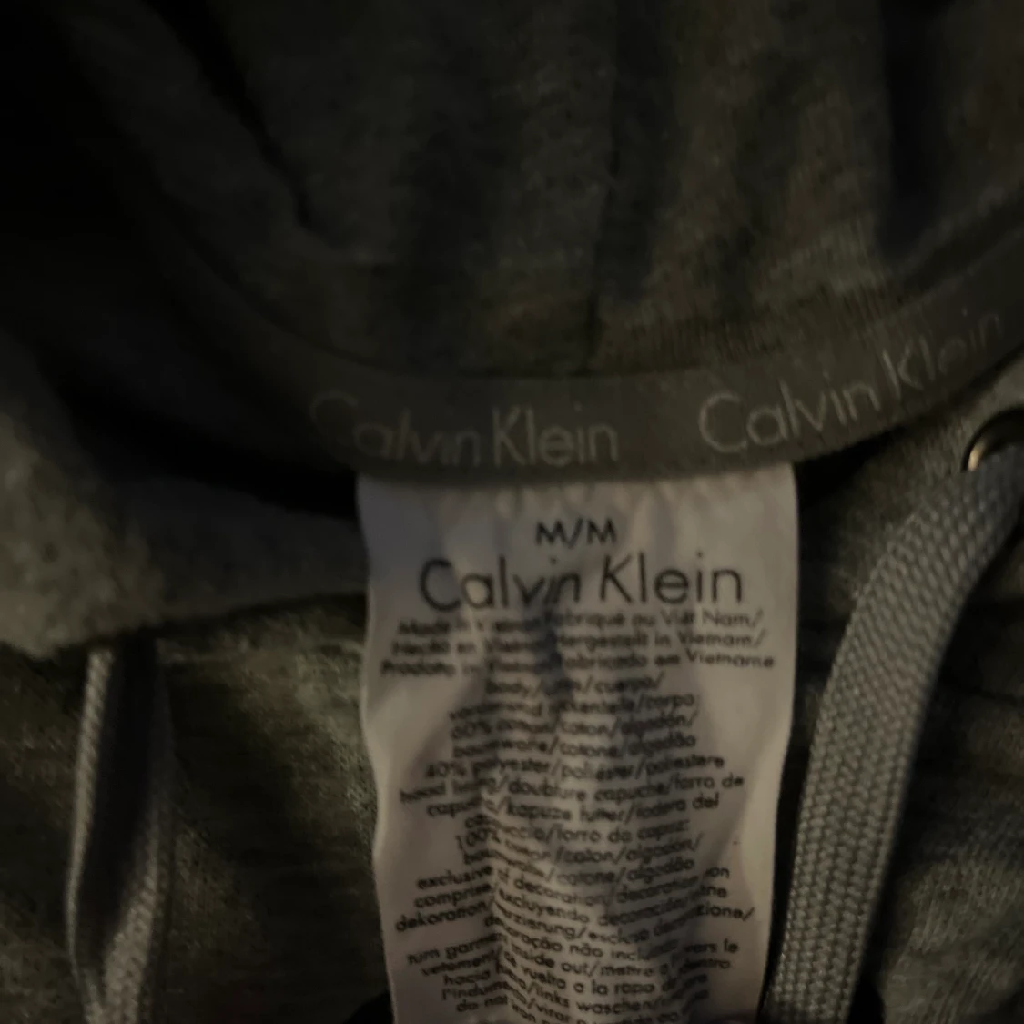 Calvin Klein Hoodie Medium - 90