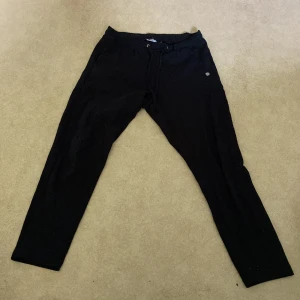 Mjukisbyxor - Mjukisbyxor från Zink, strl S.                                                      250kr