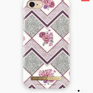 Ideal of Sweden skal - Ett ideal of Sweden skal för iPhone 8/7/6/6S. Namn på skal: Geo floral scarf. Väldigt bra skick. 