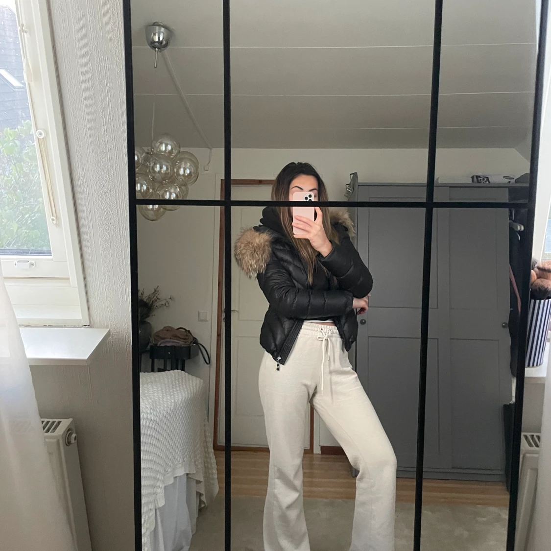 Jacka med pälskrage - 91