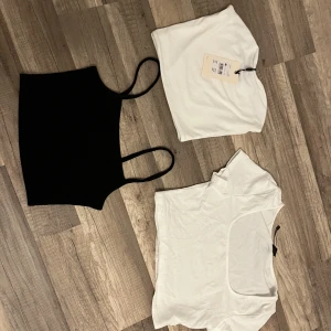 Toppar - 40kr styck per topp skriv för bilder på