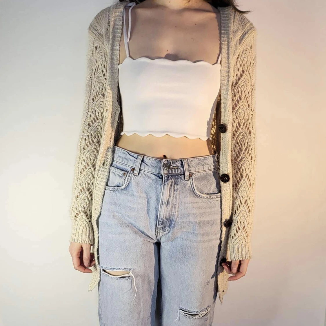 stickad cardigan med bruna knappar unbranded