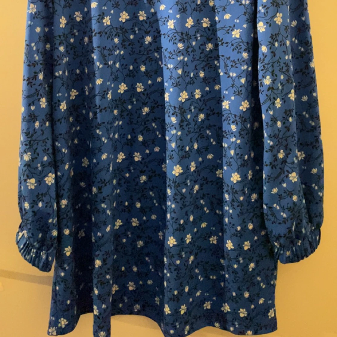 Blå Klänning  - 90