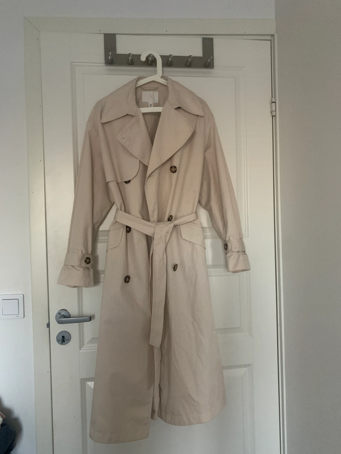 H&M trenchcoat