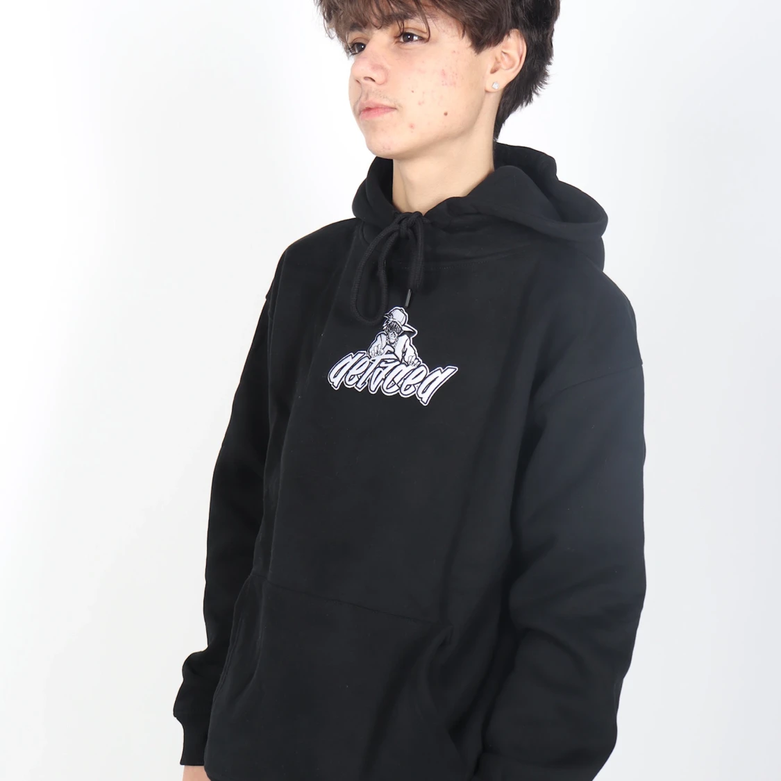 DEFACED hoodie helt ny! - 90