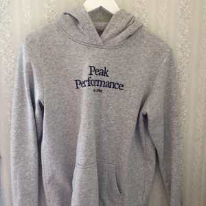 Peak performance hoodie  - Peak performance hoodie i st 170