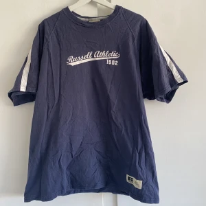 Vintage oversized tshirt - Fint skick trots köpt på goodwill i usa